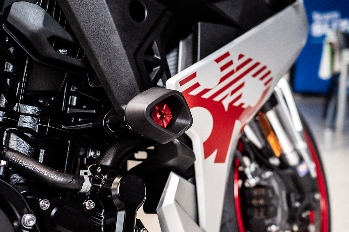 Suzuki GSX-8R 2024- tamponi Evotech-